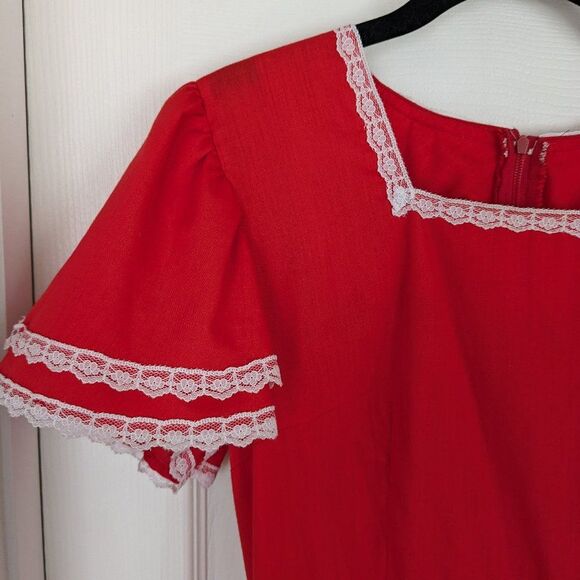 Vintage Rockmount Ranch Wear Dress - 16 - Red & Rainbow w/ Ruffles, Bows, Lace - Picture 3 of 15